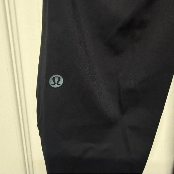 Lululemon| NWT Base Pace High Rise 25” Black Leggings in Women’s Size 10 - Picture 9 of 9
